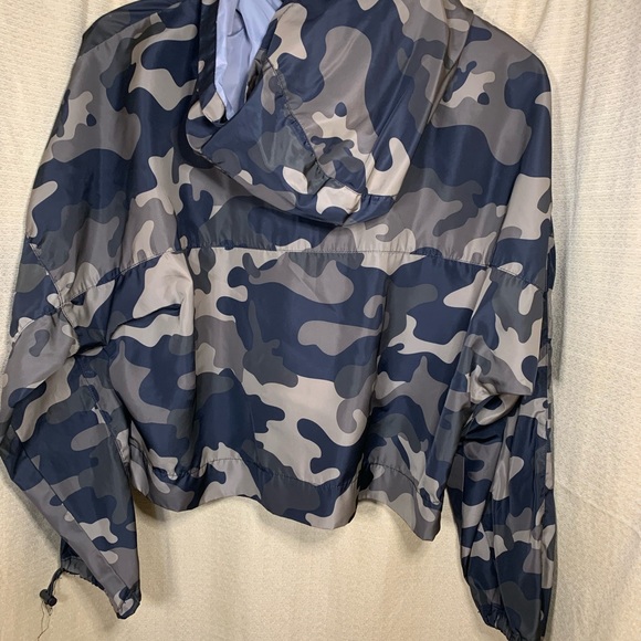 Wind breaker Love tree cropped Jacket size Medium - Picture 2 of 7
